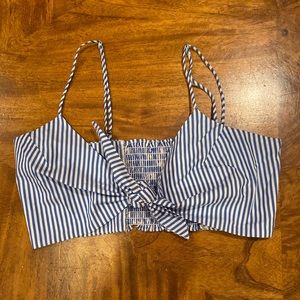 New! Never worn! Tie front crop top